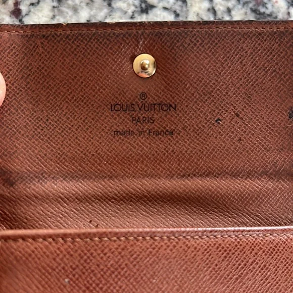 Louis Vuitton Dual Snap Wallet - Picture 7 of 13